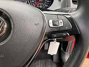 Used 2018 Volkswagen Golf Se Red - Interior and Exterior details 20