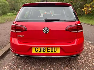 Used 2018 Volkswagen Golf Se Red - Interior and Exterior details 4