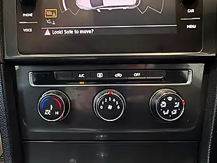 Used 2018 Volkswagen Golf Se Red - Interior and Exterior details 18