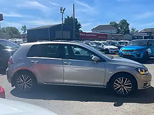 Used 2018 Volkswagen Golf Se Silver - Interior and Exterior details 10