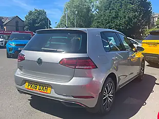 Used 2018 Volkswagen Golf Se Silver - Interior and Exterior details 8