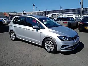 Used 2018 Volkswagen Golf Sv Se Nav Silver - Interior and Exterior details 8