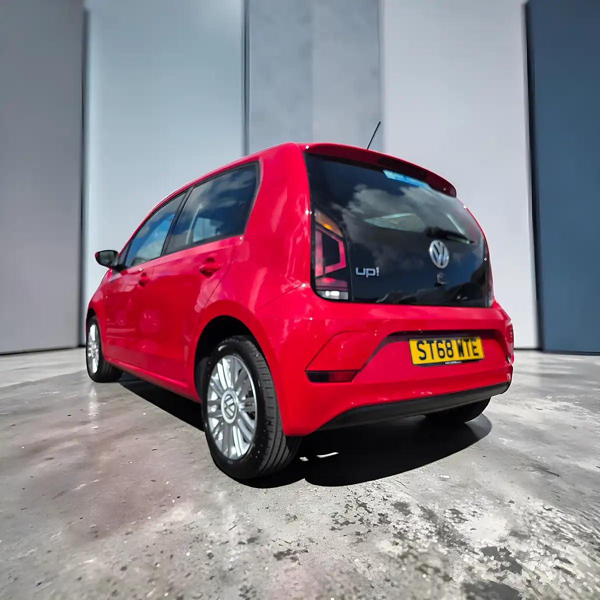 Used 2018 Volkswagen Move Up! Flame Red - Interior and Exterior details 11