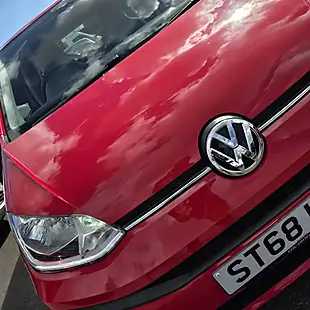 Used 2018 Volkswagen Move Up! Flame Red - Interior and Exterior details 13