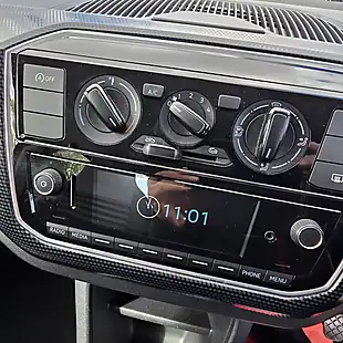 Used 2018 Volkswagen Move Up! Flame Red - Interior and Exterior details 18