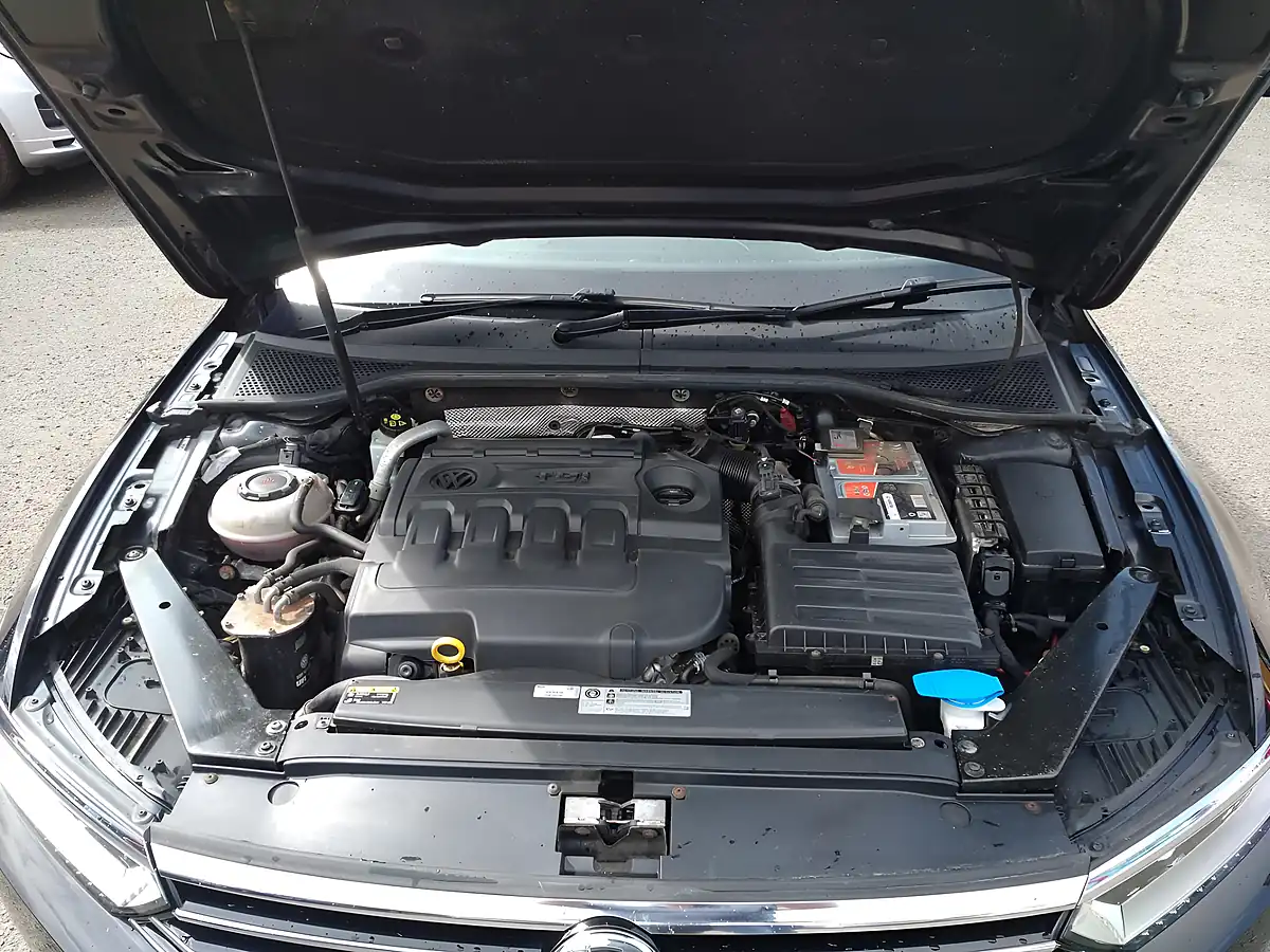 Used 2018 Volkswagen Passat GT Black - Interior and Exterior details 14