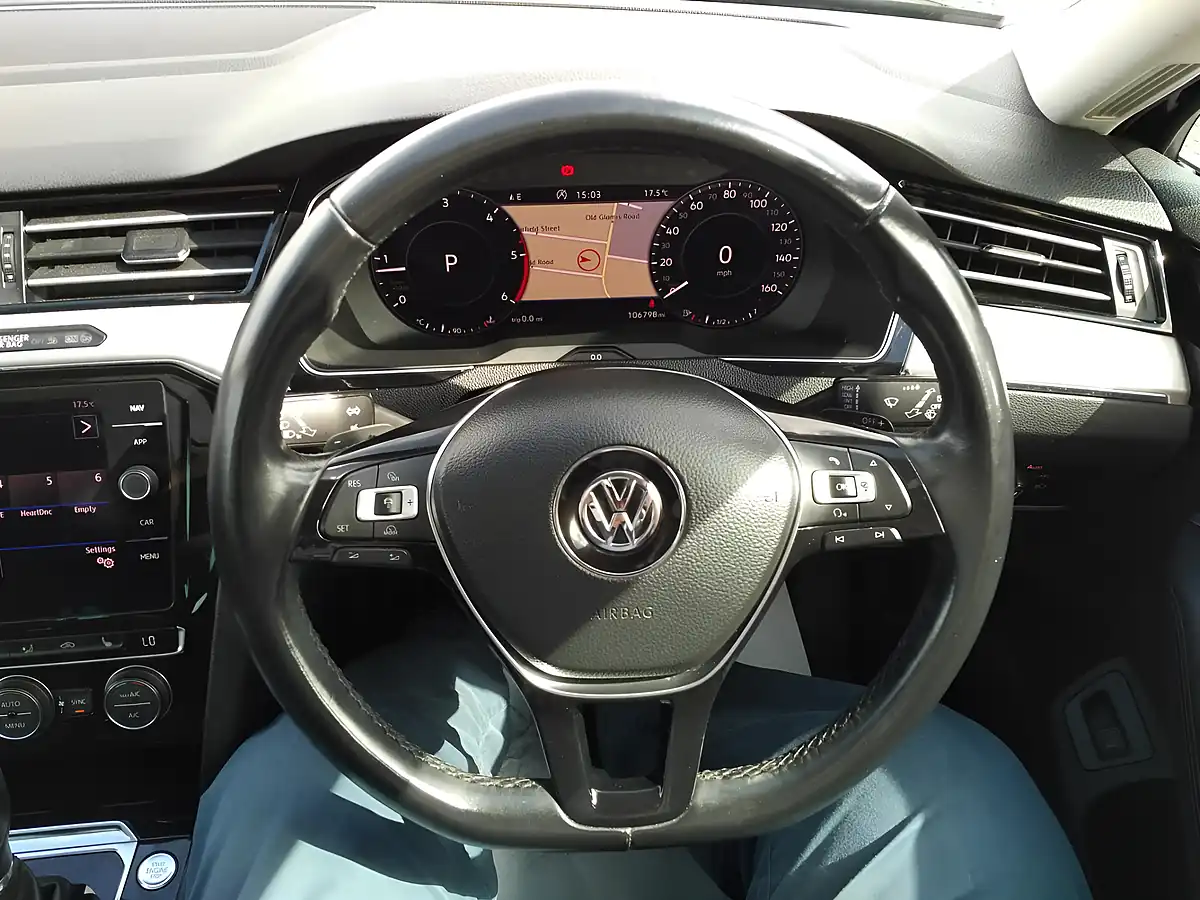 Used 2018 Volkswagen Passat GT Black - Interior and Exterior details 16