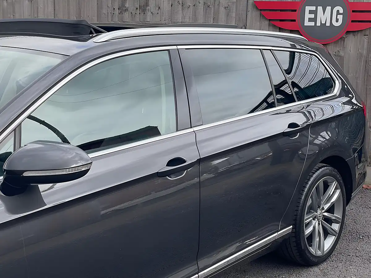 Used 2018 Volkswagen Passat GT Grey - Interior and Exterior details 12