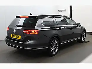 Used 2018 Volkswagen Passat GT Grey - Interior and Exterior details 4