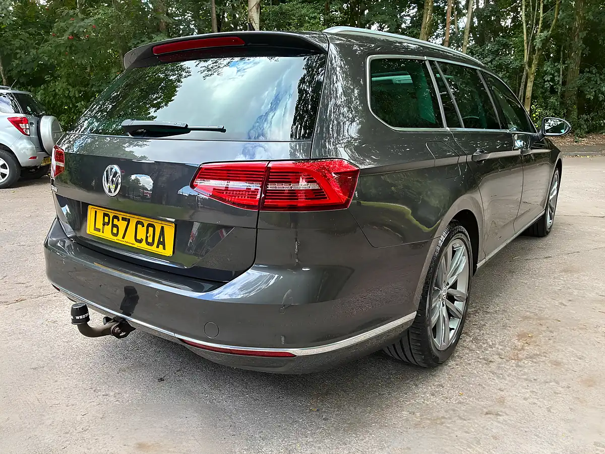 Used 2018 Volkswagen Passat GT Grey - Interior and Exterior details 7