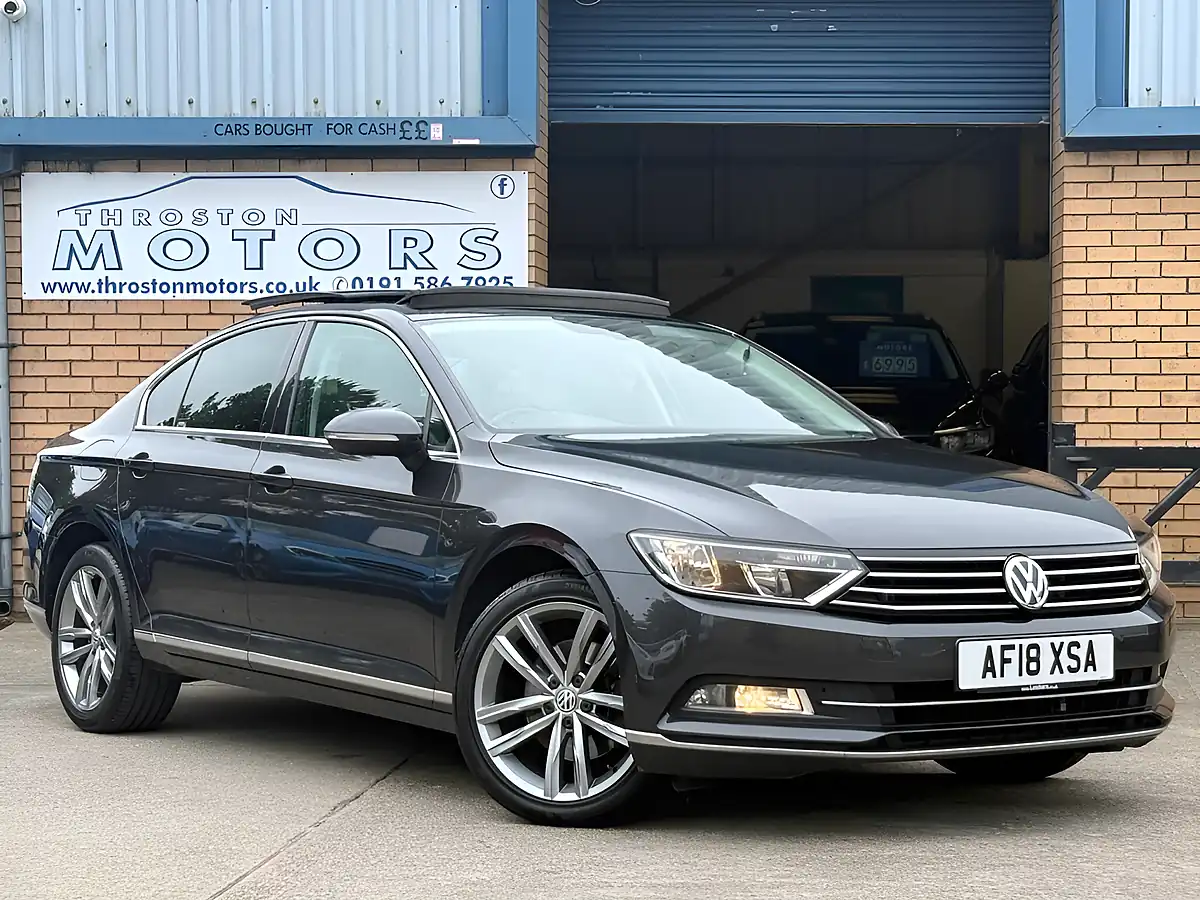 Used 2018 Volkswagen Passat GT Manganese Grey - Front View