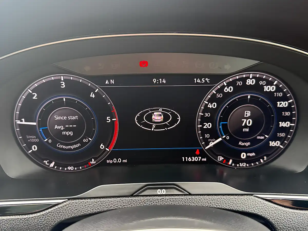 Used 2018 Volkswagen Passat GT Manganese Grey - Interior and Exterior details 12