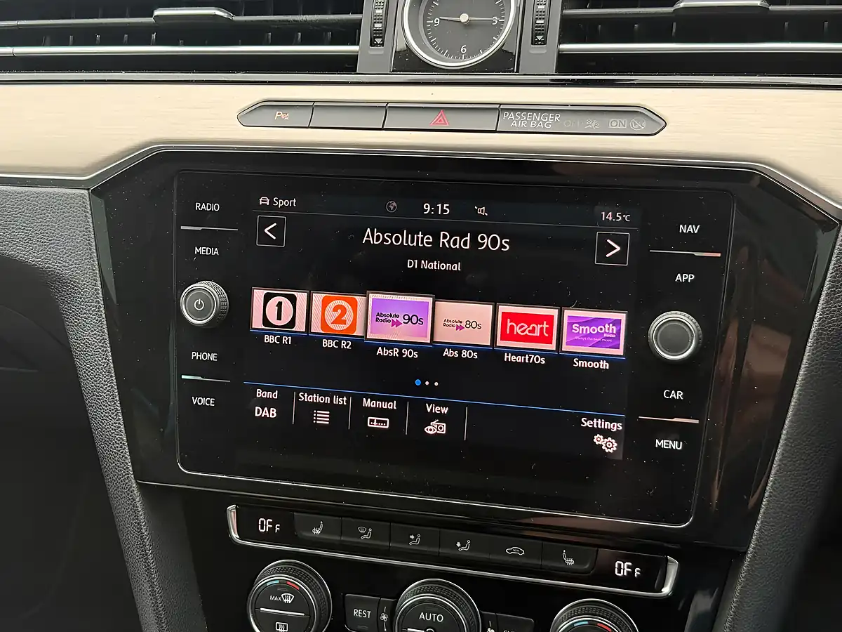 Used 2018 Volkswagen Passat GT Manganese Grey - Interior and Exterior details 14