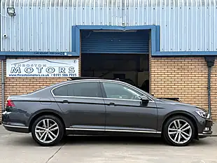 Used 2018 Volkswagen Passat GT Manganese Grey - Interior and Exterior details 6
