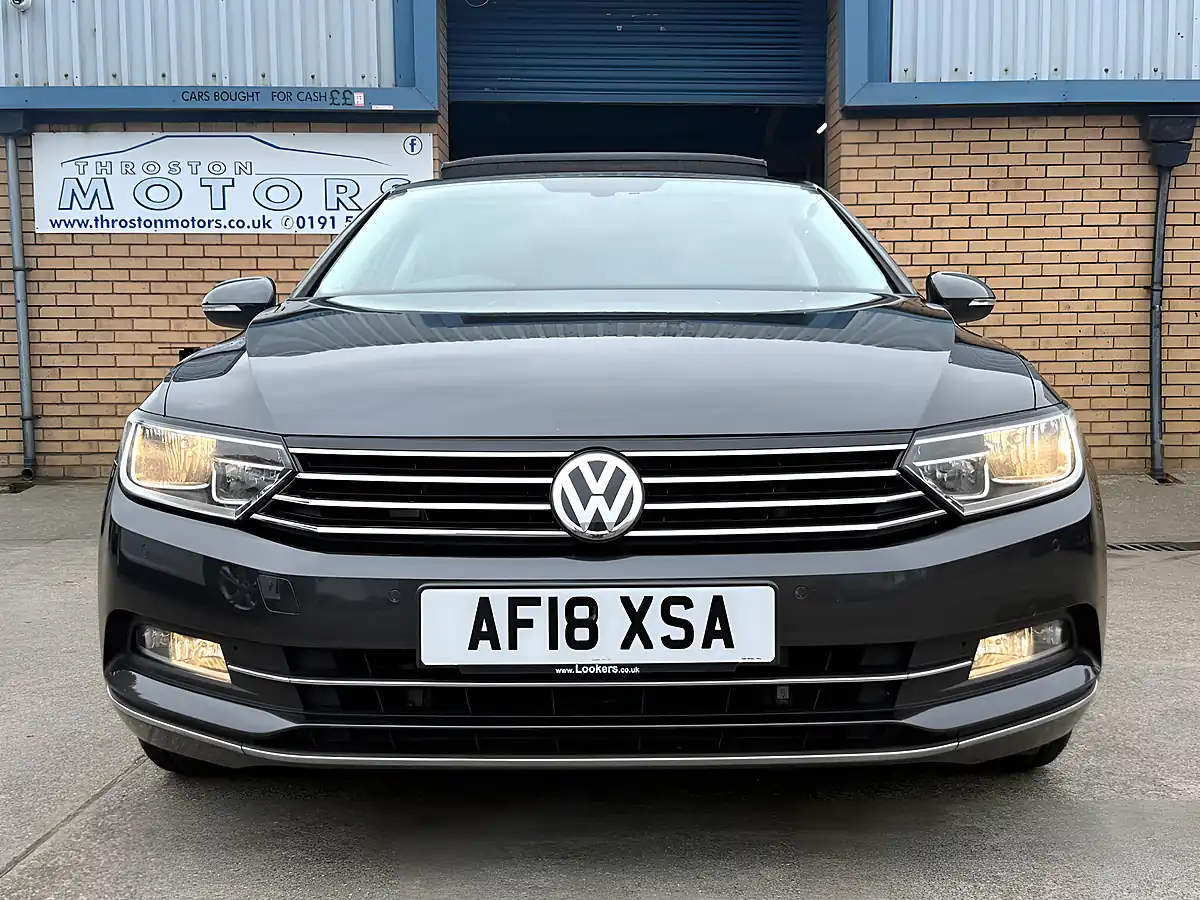 Used 2018 Volkswagen Passat GT Manganese Grey - Interior and Exterior details 7