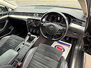 Used 2018 Volkswagen Passat GT Manganese Grey - Interior and Exterior details 9
