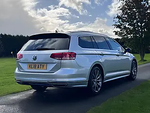Used 2018 Volkswagen Passat R-Line Silver - Interior and Exterior details 4