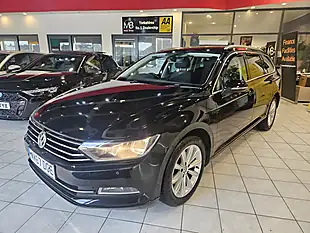 Used 2018 Volkswagen Passat Se Business Black - Interior and Exterior details 3