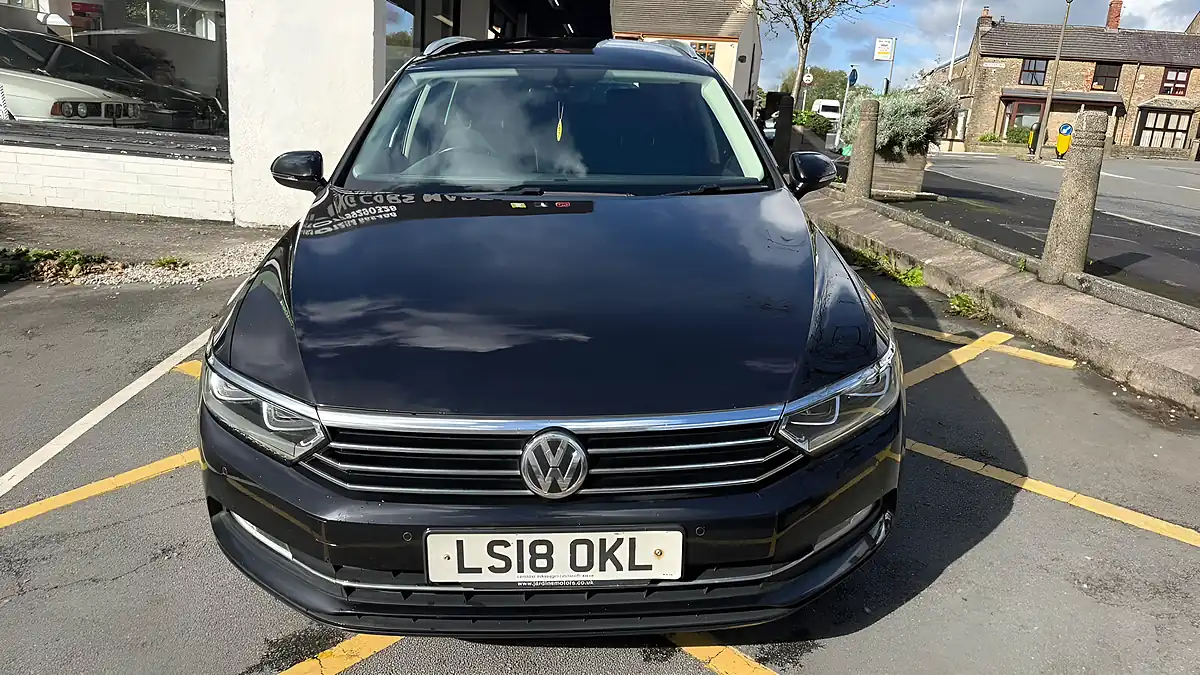 Used 2018 Volkswagen Passat Se Business Black - Interior and Exterior details 2