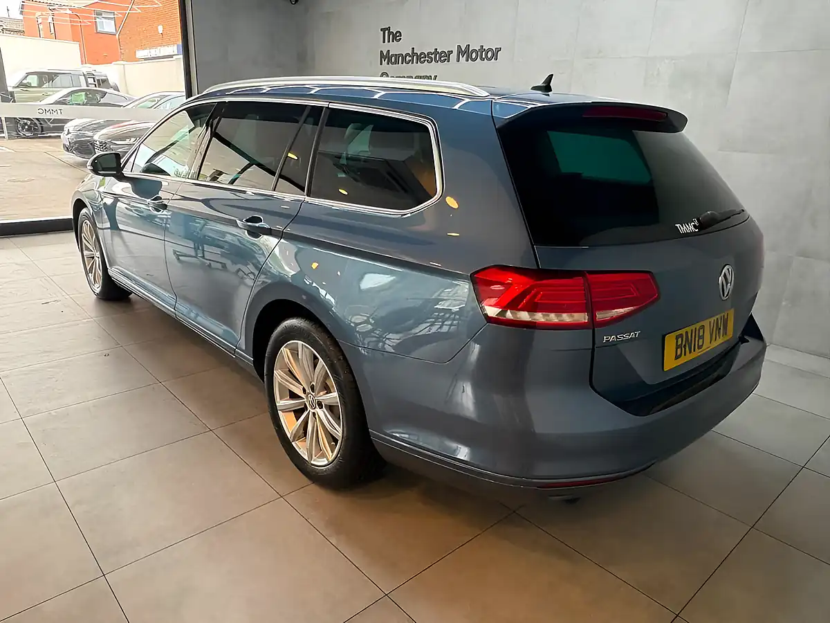 Used 2018 Volkswagen Passat Se Business Blue - Interior and Exterior details 3