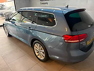 Used 2018 Volkswagen Passat Se Business Blue - Interior and Exterior details 9