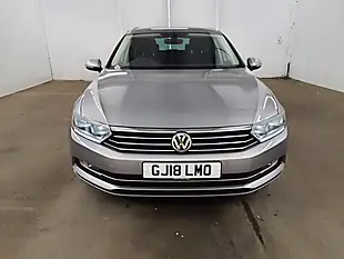 Used 2018 Volkswagen Passat Se Business Edition Silver - Interior and Exterior details 3