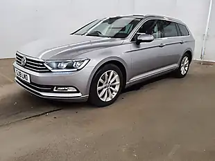 Used 2018 Volkswagen Passat Se Business Edition Silver - Interior and Exterior details 4