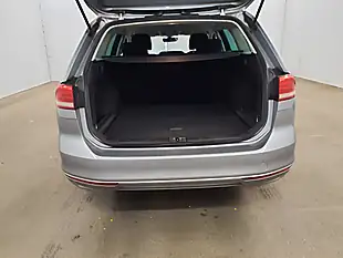 Used 2018 Volkswagen Passat Se Business Edition Silver - Interior and Exterior details 7