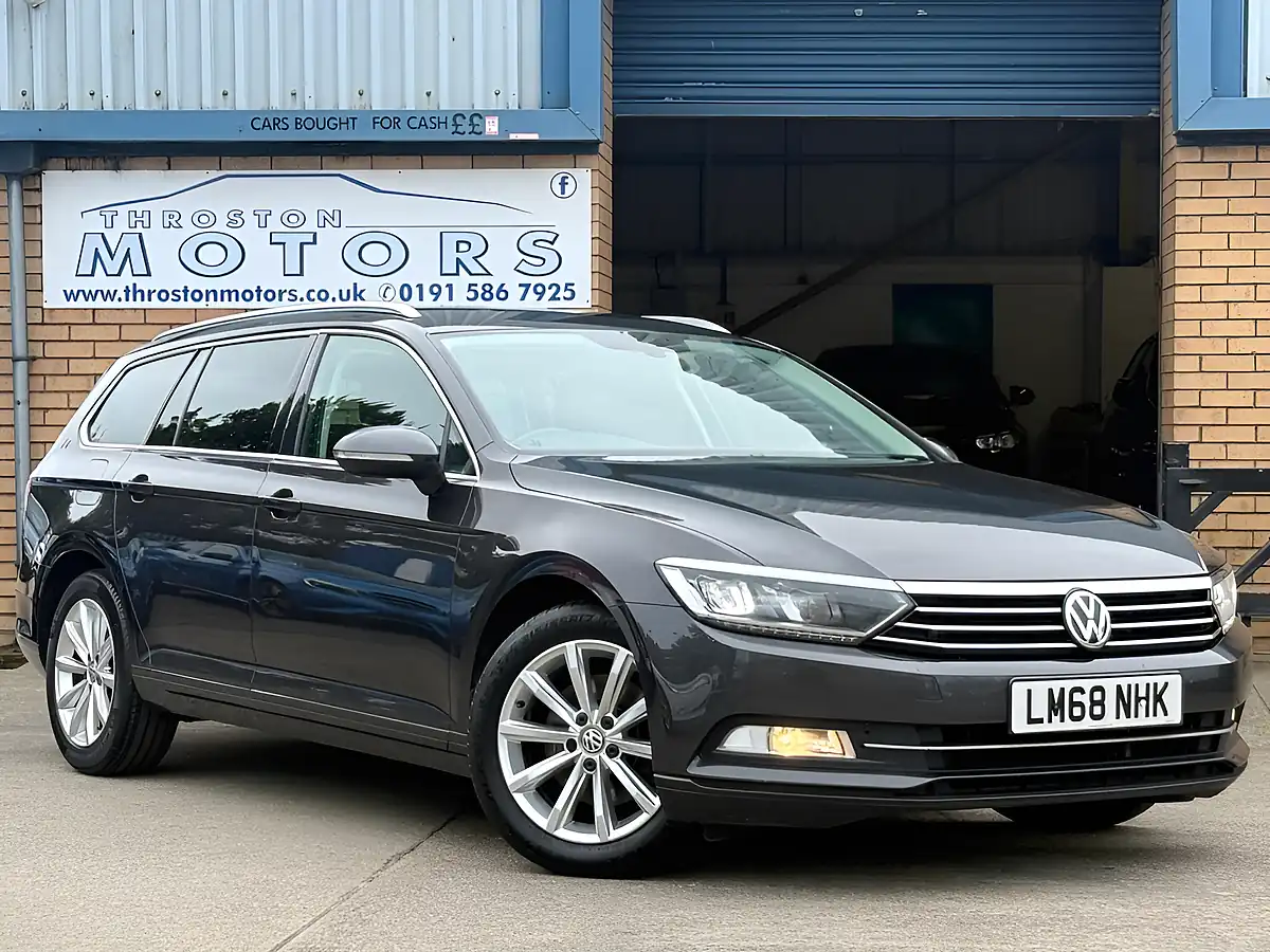 Used 2018 Volkswagen Passat Se Business Manganese Grey - Front View