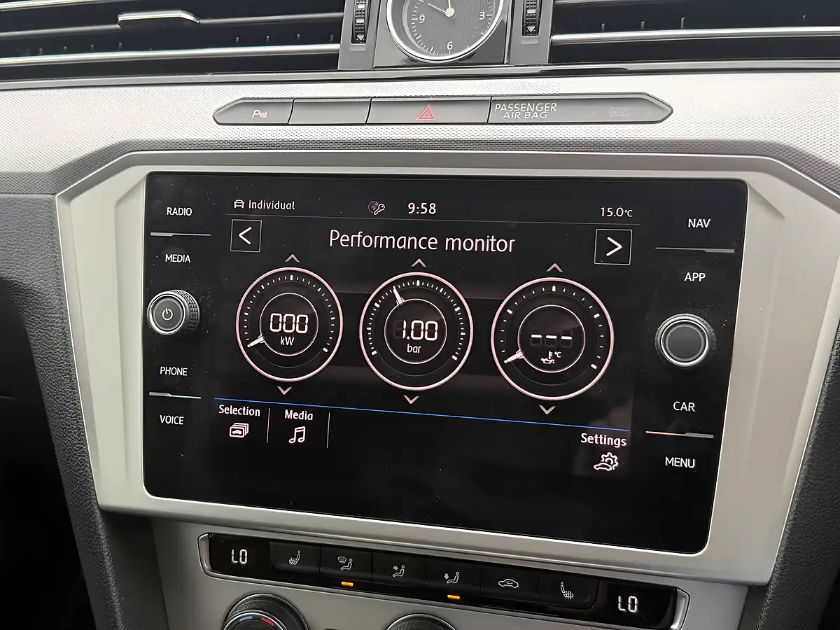 Used 2018 Volkswagen Passat Se Business Manganese Grey - Interior and Exterior details 15
