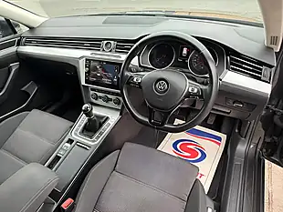 Used 2018 Volkswagen Passat Se Business Manganese Grey - Interior and Exterior details 9