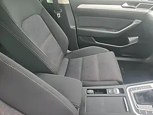 Used 2018 Volkswagen Passat Se Business Silver - Interior and Exterior details 20