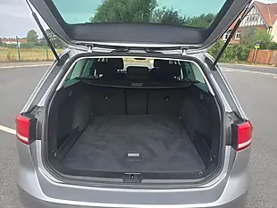 Used 2018 Volkswagen Passat Se Business Silver - Interior and Exterior details 8