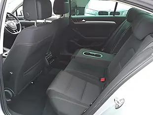 Used 2018 Volkswagen Passat Se Business Silver - Interior and Exterior details 13
