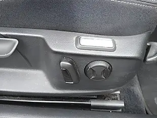 Used 2018 Volkswagen Passat Se Business Silver - Interior and Exterior details 15