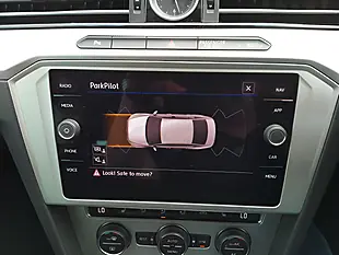 Used 2018 Volkswagen Passat Se Business Silver - Interior and Exterior details 16