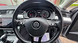 Used 2018 Volkswagen Passat Se Business Silver - Interior and Exterior details 17