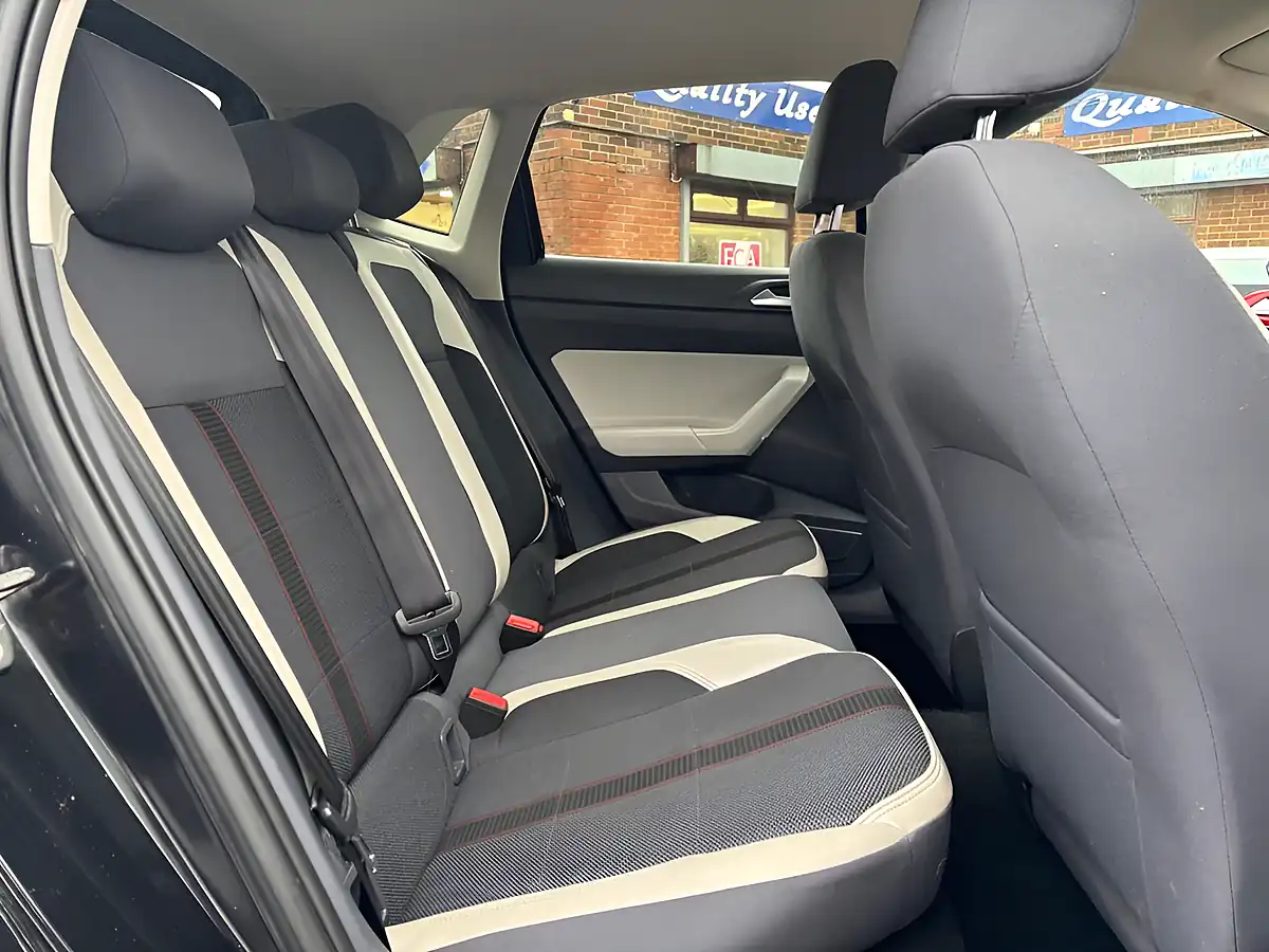 Used 2018 Volkswagen Polo Beats Black - Interior and Exterior details 15