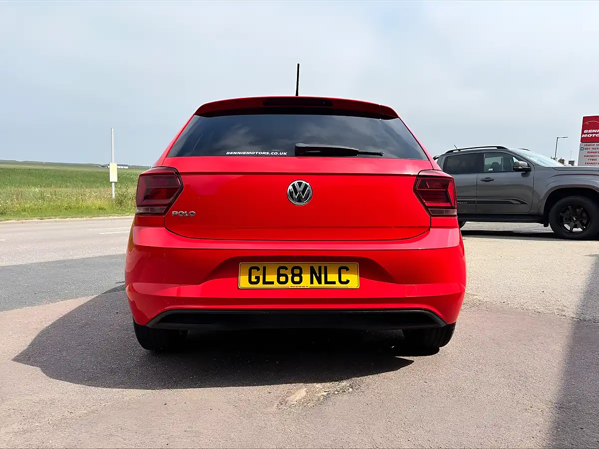 Used 2018 Volkswagen Polo Beats Red - Interior and Exterior details 10