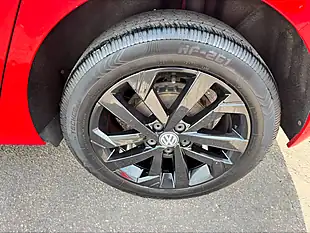 Used 2018 Volkswagen Polo Beats Red - Interior and Exterior details 13
