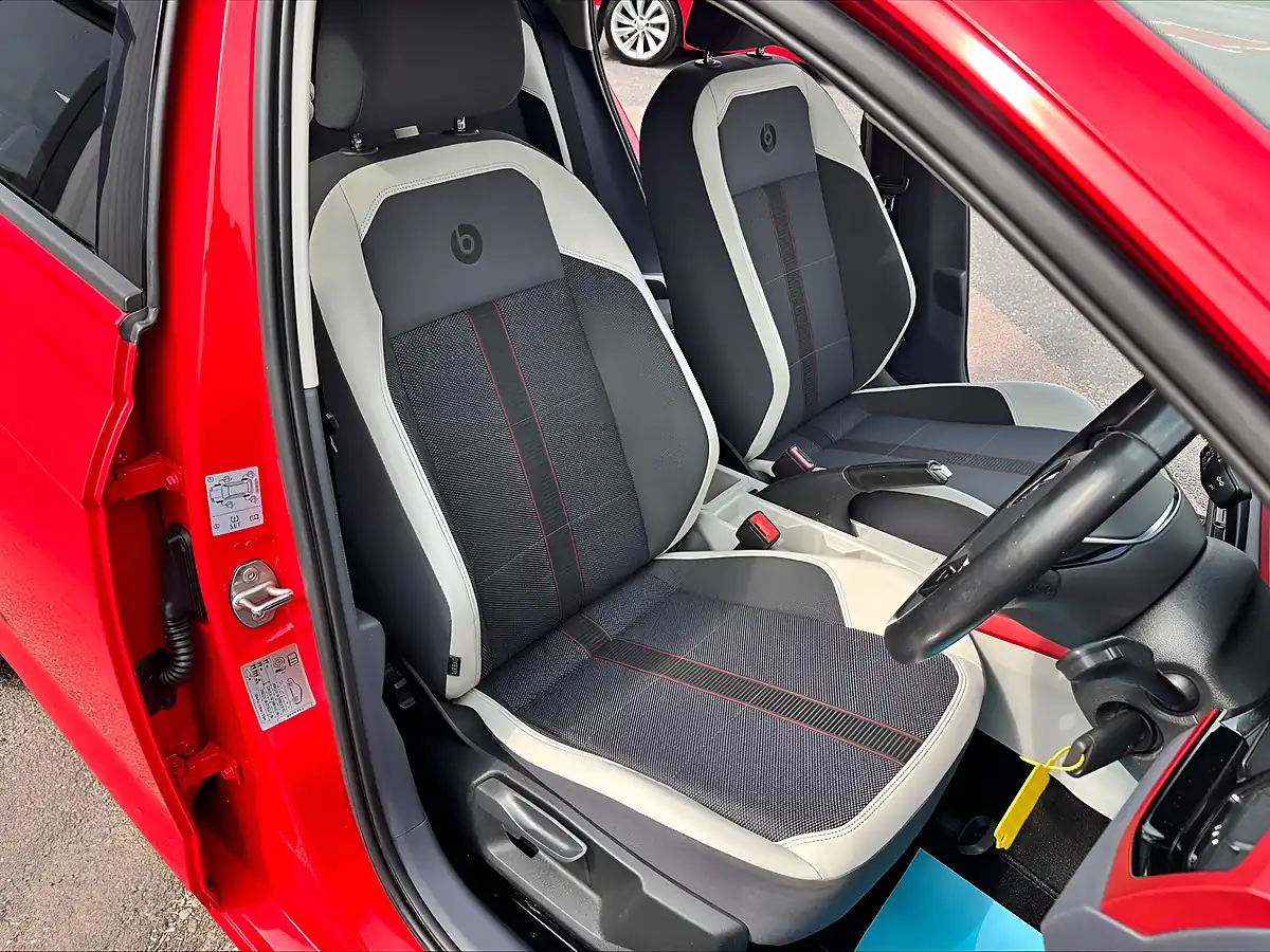 Used 2018 Volkswagen Polo Beats Red - Interior and Exterior details 16