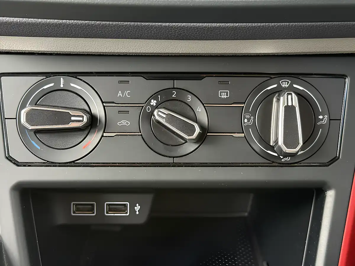 Used 2018 Volkswagen Polo Beats Red - Interior and Exterior details 19