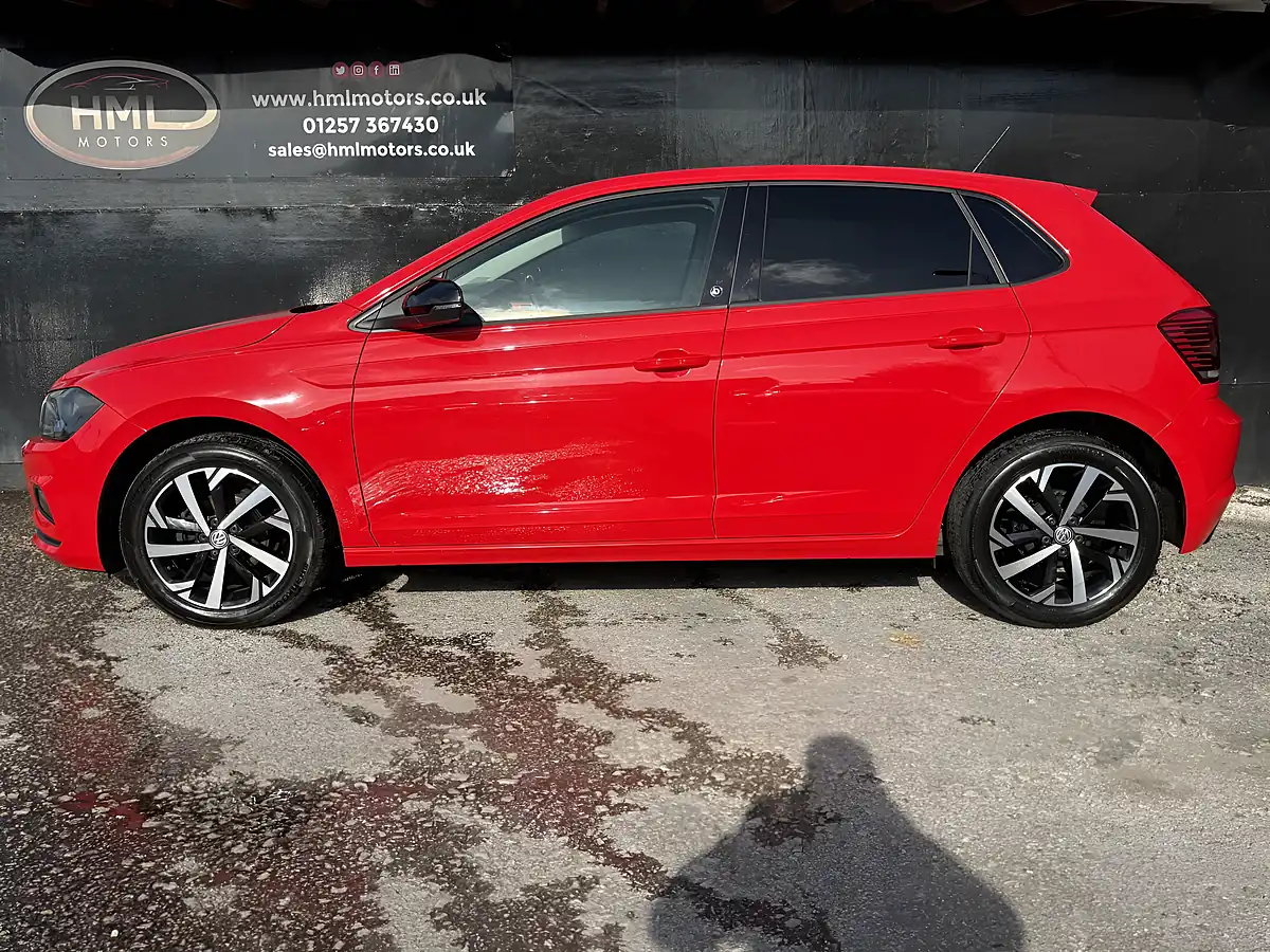 Used 2018 Volkswagen Polo Beats Red - Interior and Exterior details 3