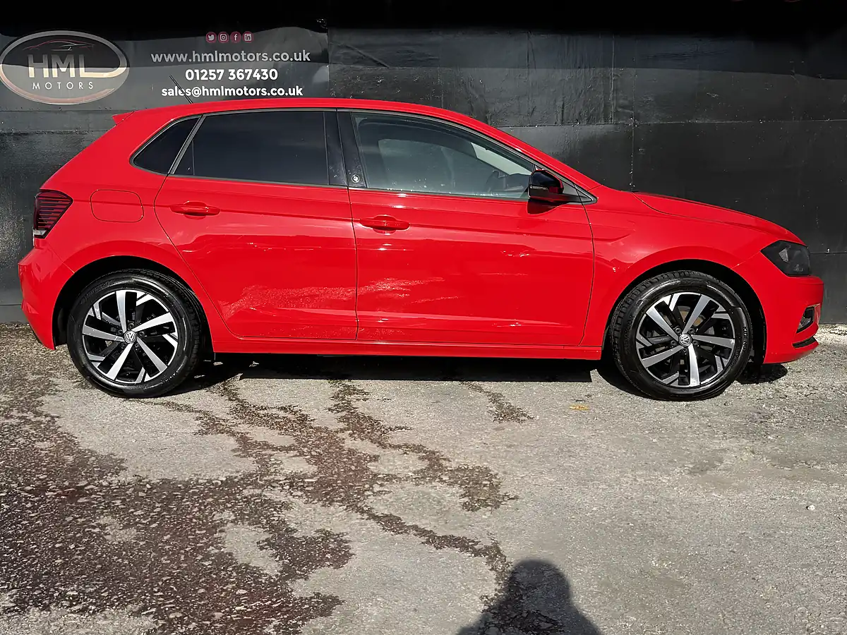 Used 2018 Volkswagen Polo Beats Red - Interior and Exterior details 7