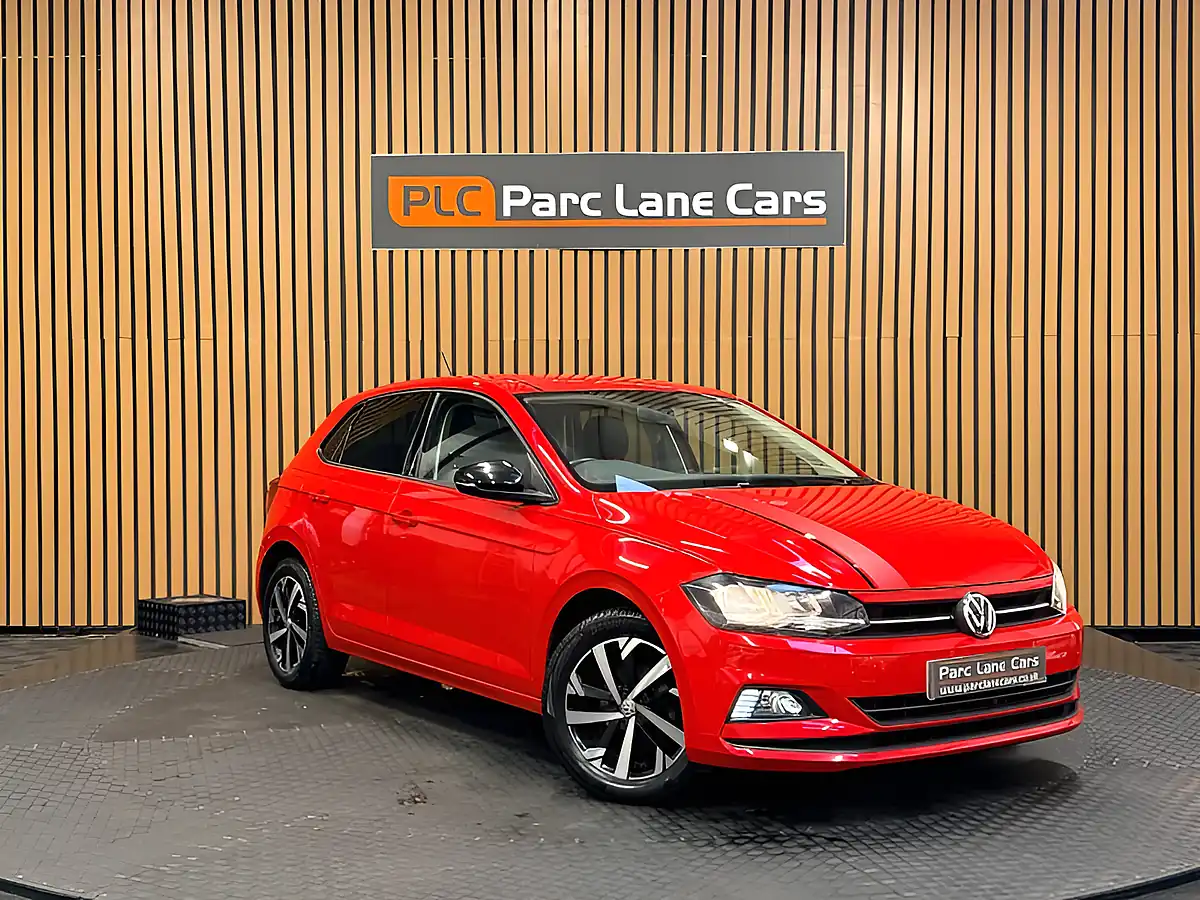 Used 2018 Volkswagen Polo Beats Red - Front View