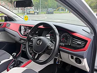 Used 2018 Volkswagen Polo Beats Silver - Interior and Exterior details 14