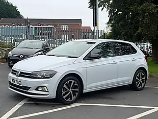 Used 2018 Volkswagen Polo Beats Silver - Interior and Exterior details 3