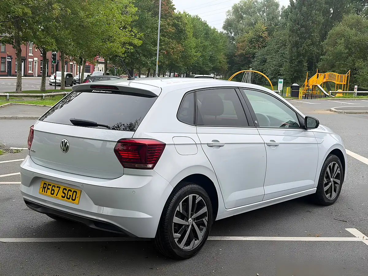 Used 2018 Volkswagen Polo Beats Silver - Interior and Exterior details 7