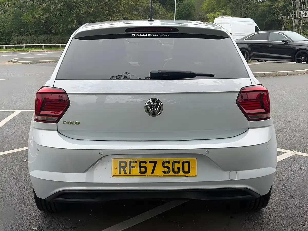 Used 2018 Volkswagen Polo Beats Silver - Interior and Exterior details 8