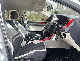 Used 2018 Volkswagen Polo Beats Silver - Interior and Exterior details 13
